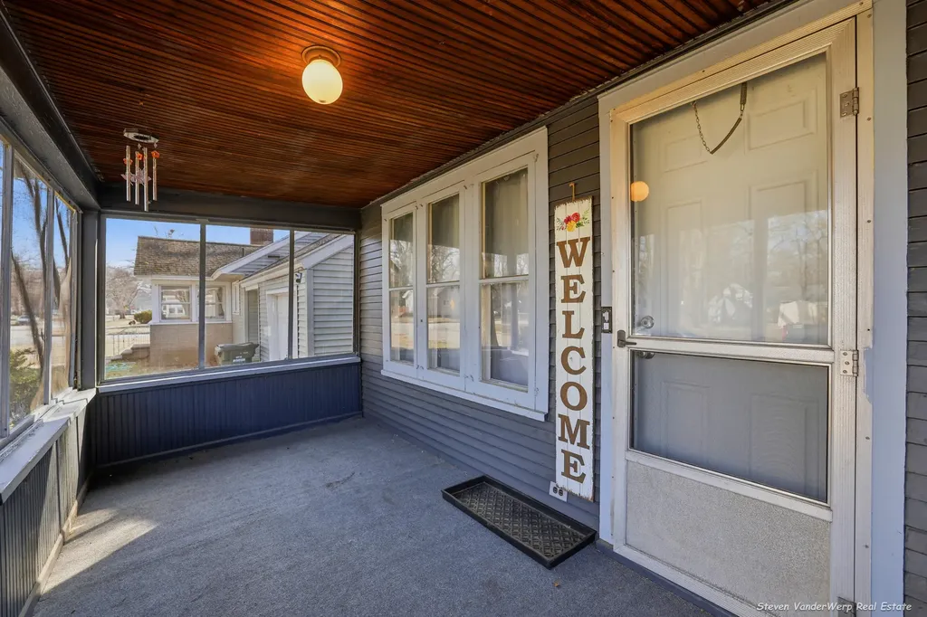 1721 Jarman Street Muskegon City MI 49442