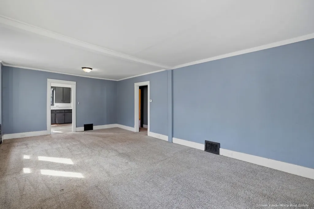 1721 Jarman Street Muskegon City MI 49442