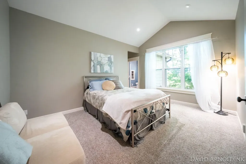 461 Island View Drive Park Township MI 49424