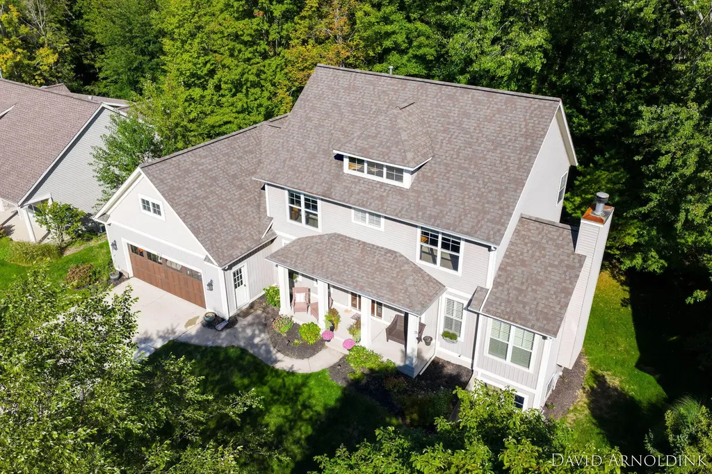 461 Island View Drive Park Township MI 49424