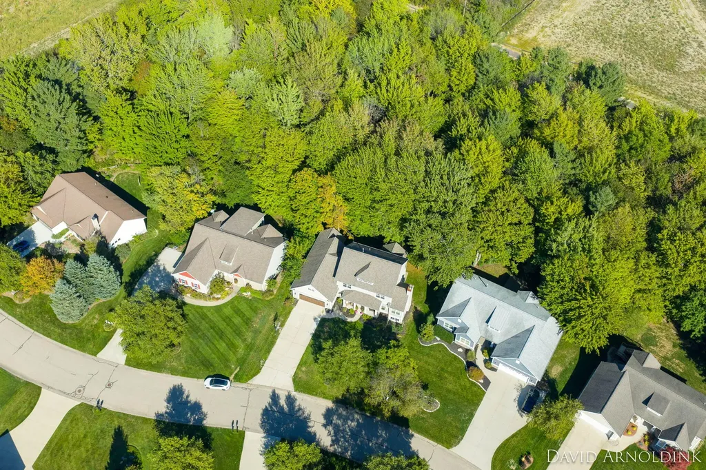 461 Island View Drive Park Township MI 49424