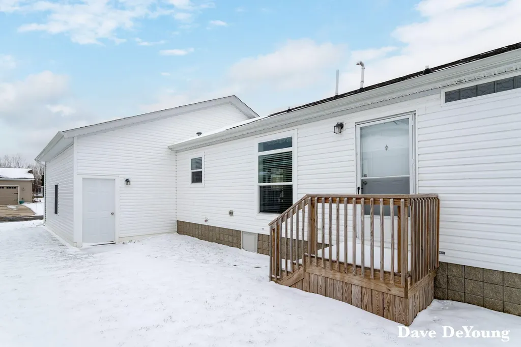 5212 E Scenic Turn Lane Fillmore Township MI 49423