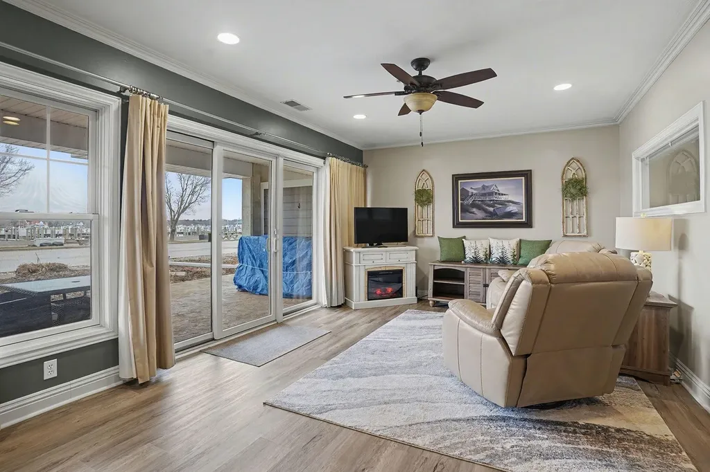 917 W Savidge Street Spring Lake Village MI 49456