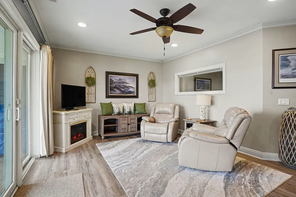 917 W Savidge Street Spring Lake Village MI 49456