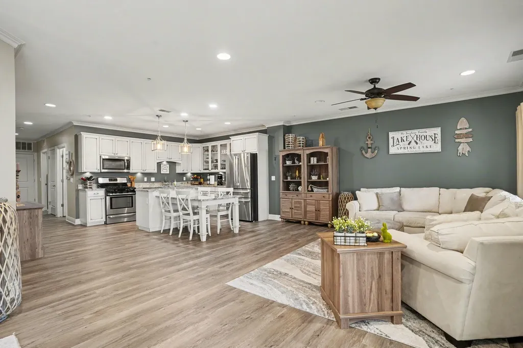 917 W Savidge Street Spring Lake Village MI 49456