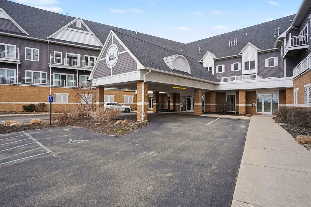 917 W Savidge Street Spring Lake Village MI 49456