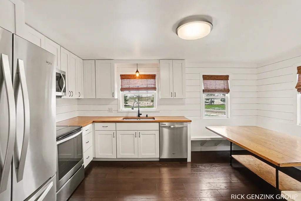 5257 146th Avenue Fillmore Township MI 49423
