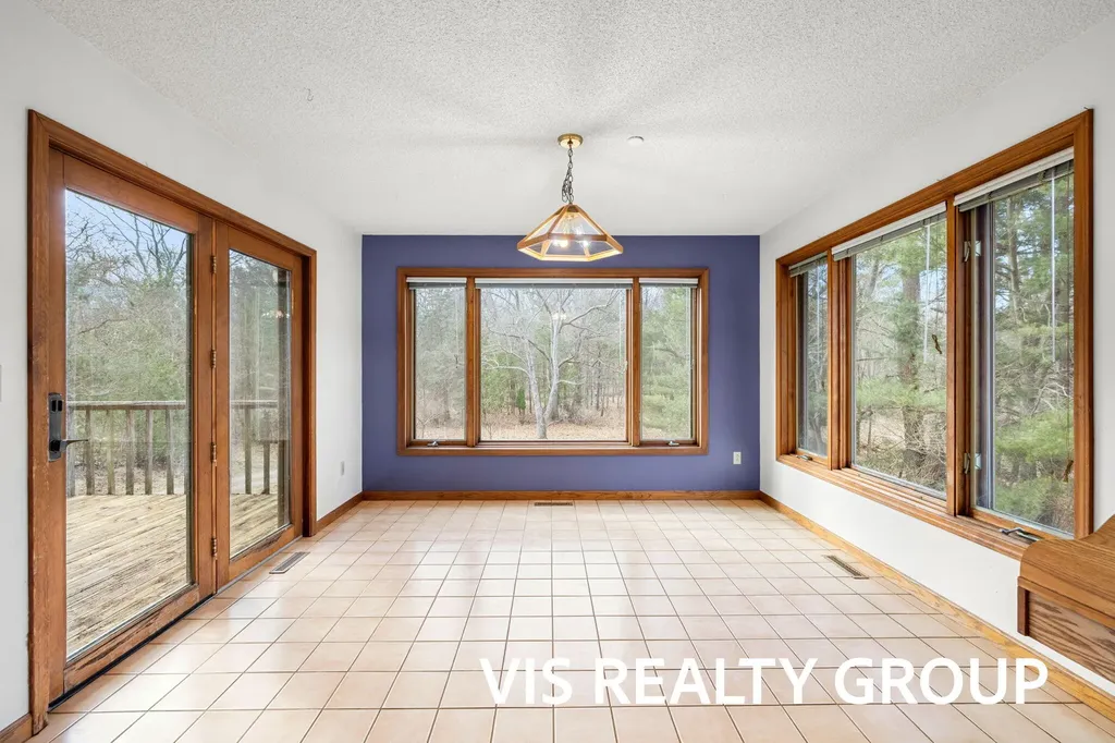 4275 Ford Road Laketon Township MI 49445