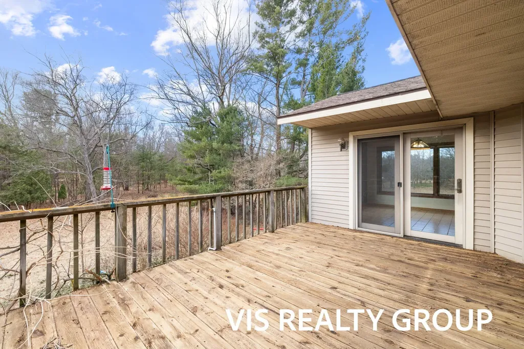 4275 Ford Road Laketon Township MI 49445