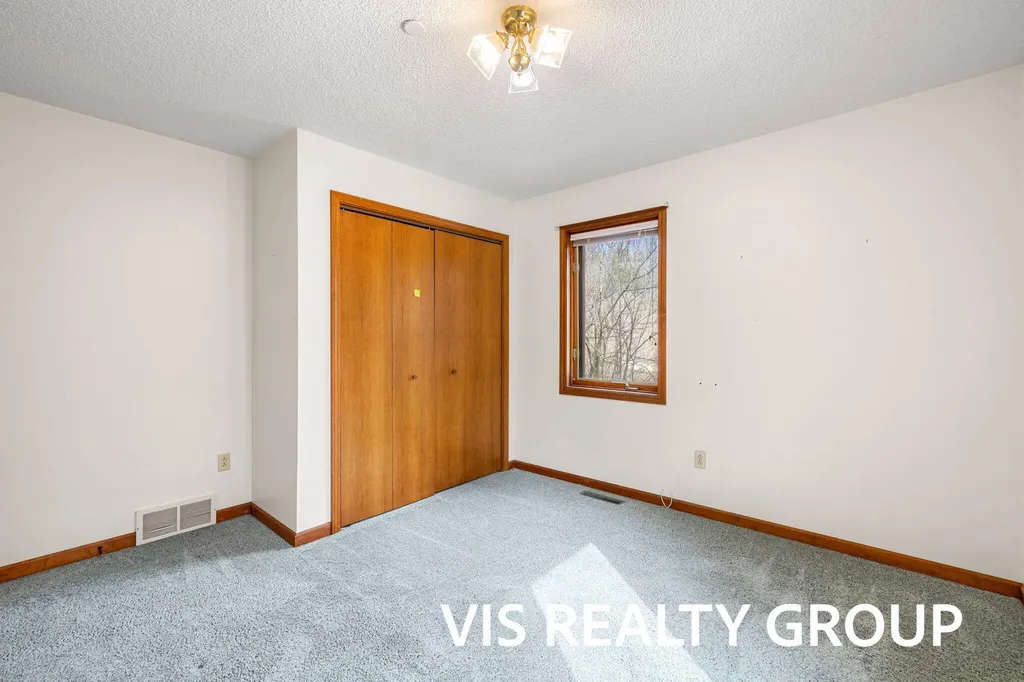 4275 Ford Road Laketon Township MI 49445