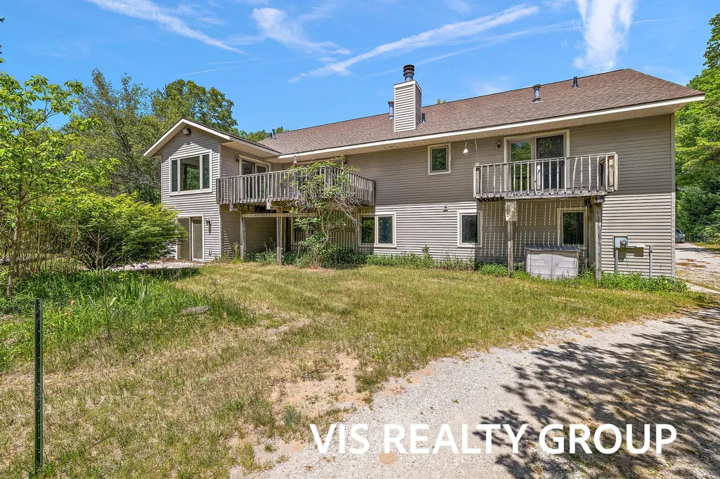 4275 Ford Road Laketon Township MI 49445