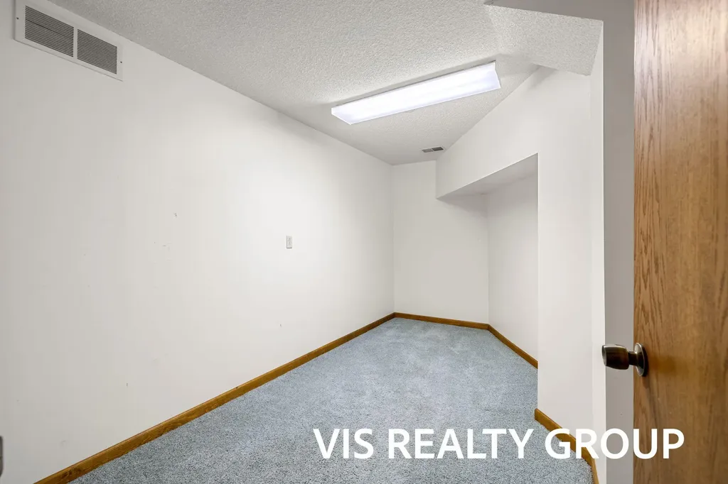 4275 Ford Road Laketon Township MI 49445