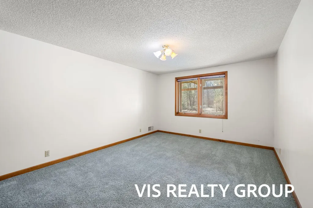 4275 Ford Road Laketon Township MI 49445