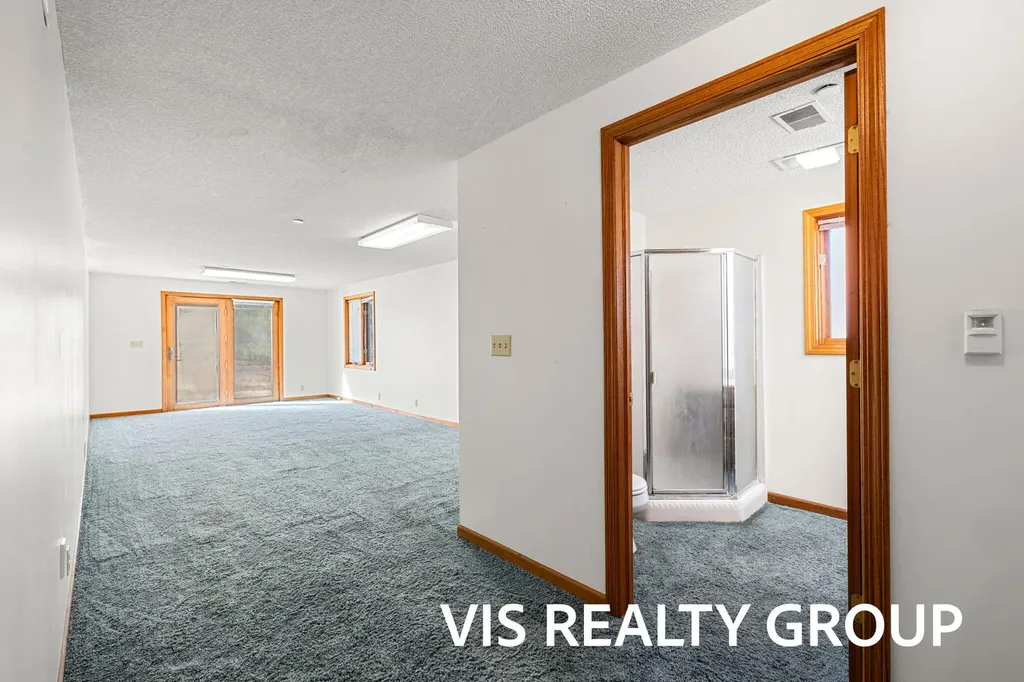 4275 Ford Road Laketon Township MI 49445