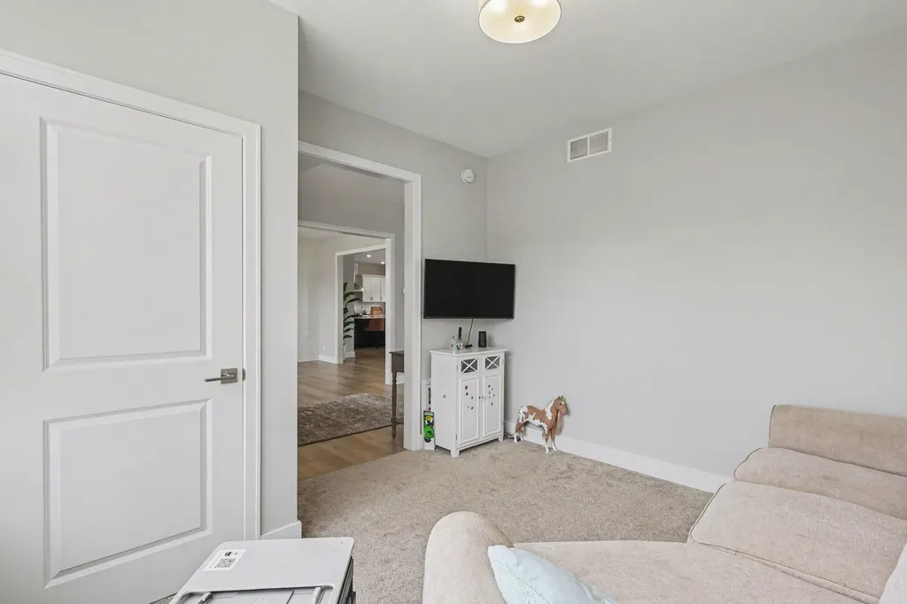 2803 Pinehill Drive Park Township MI 49424