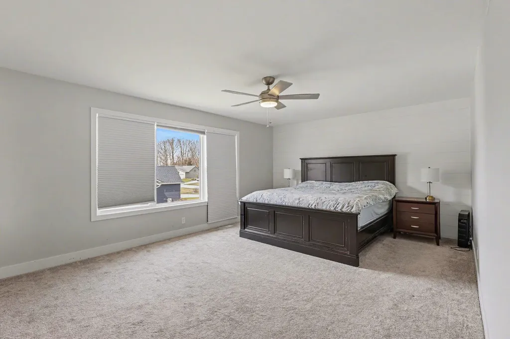2803 Pinehill Drive Park Township MI 49424