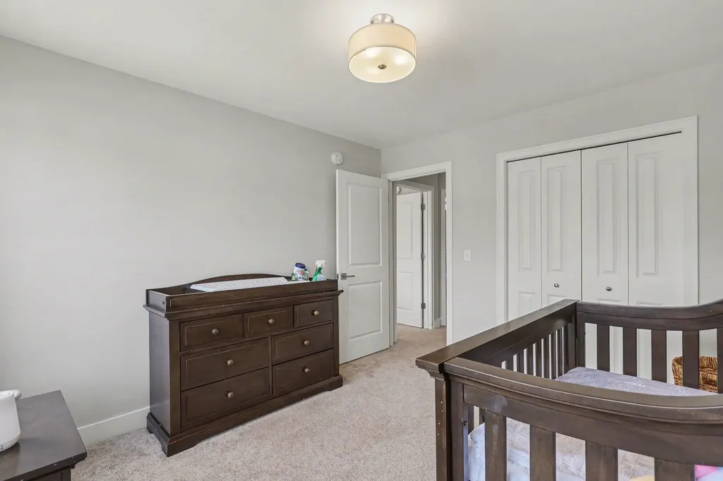 2803 Pinehill Drive Park Township MI 49424