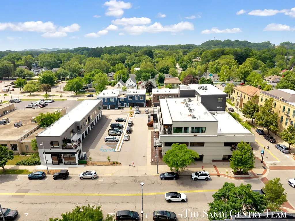 300 Washington Avenue Grand Haven City MI 49417