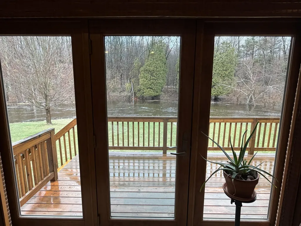 6425 S Taylor Road Logan Township MI 49402