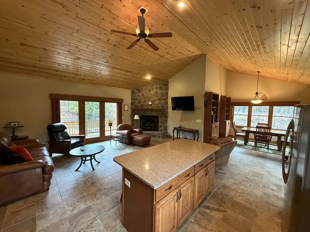 6425 S Taylor Road Logan Township MI 49402