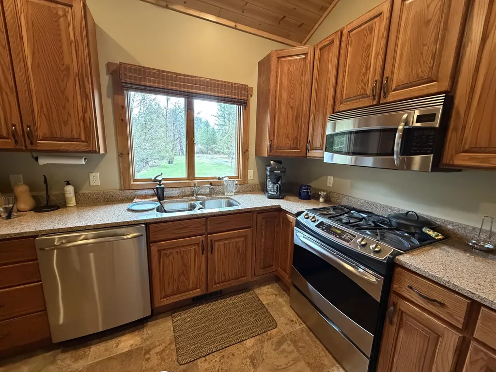 6425 S Taylor Road Logan Township MI 49402
