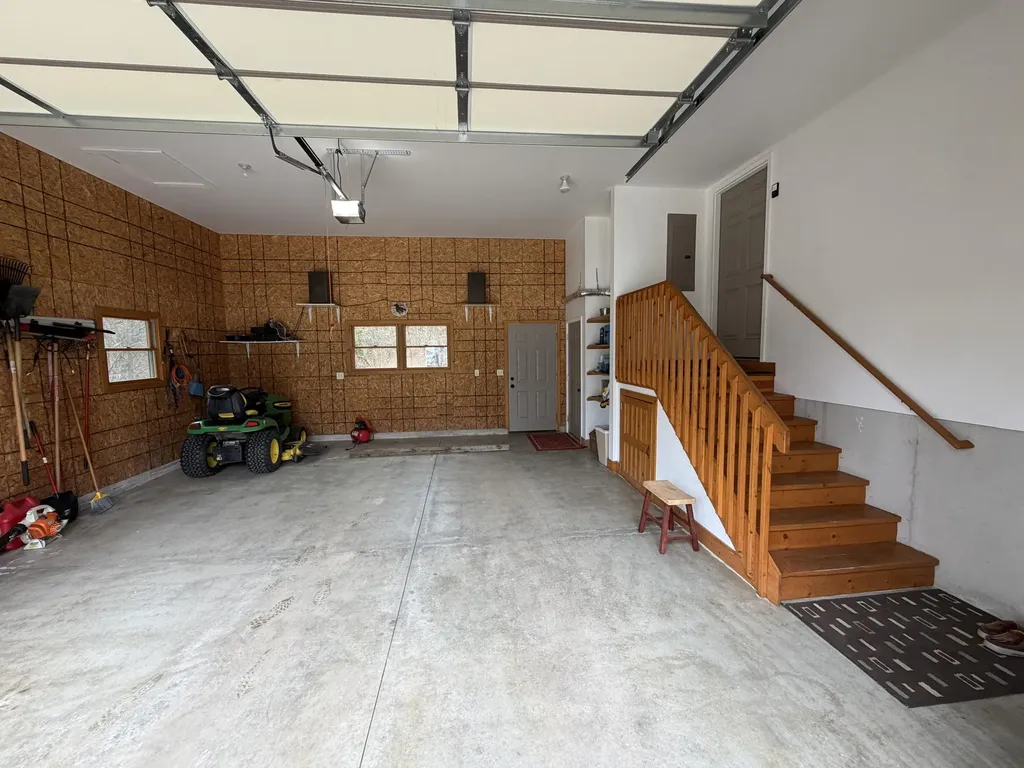 6425 S Taylor Road Logan Township MI 49402