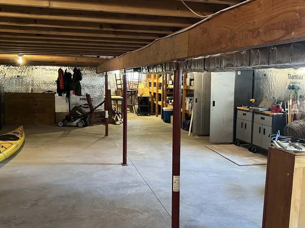 6425 S Taylor Road Logan Township MI 49402