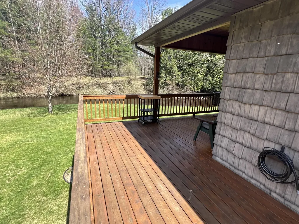 6425 S Taylor Road Logan Township MI 49402