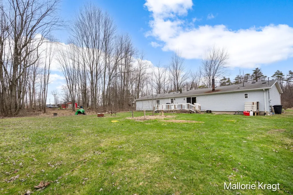 4328 105th Avenue Cheshire Township MI 49010