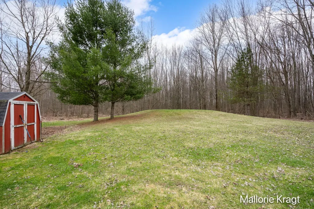 4328 105th Avenue Cheshire Township MI 49010