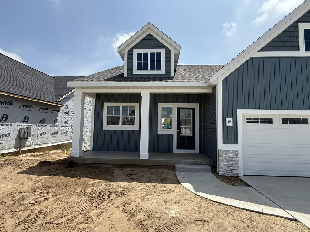 10124 Strawberry Lane Holland Charter Township MI 49464