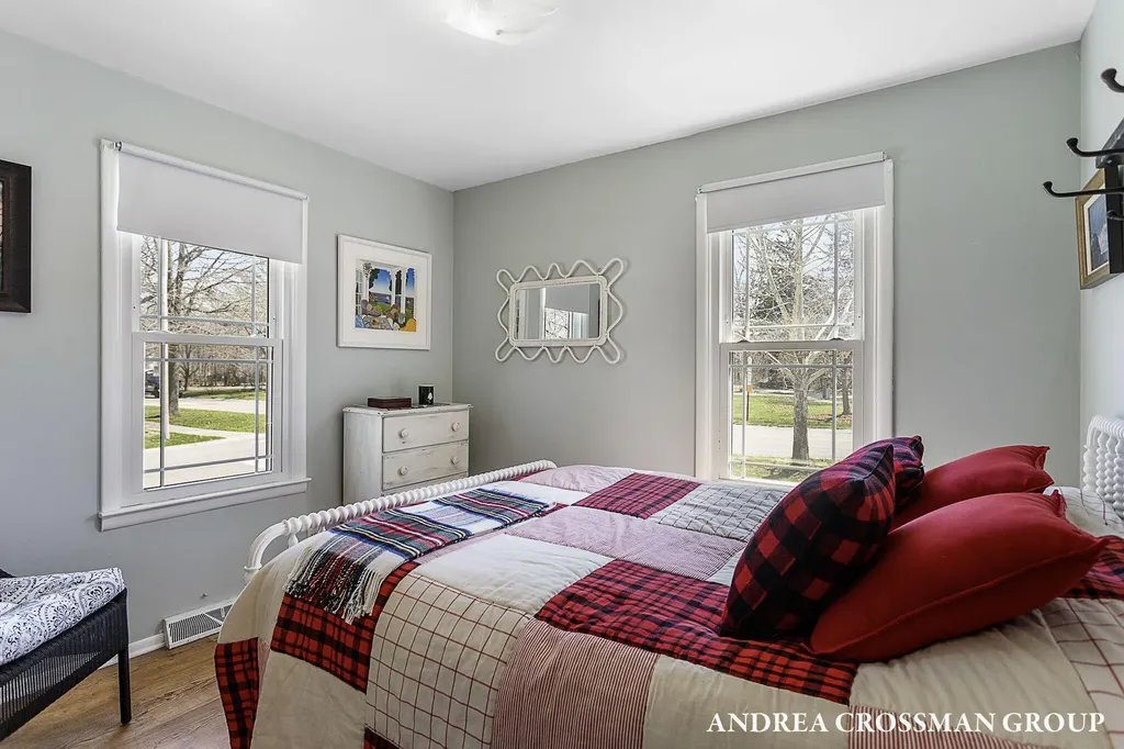 658 Allegan Street Saugatuck City MI 49453