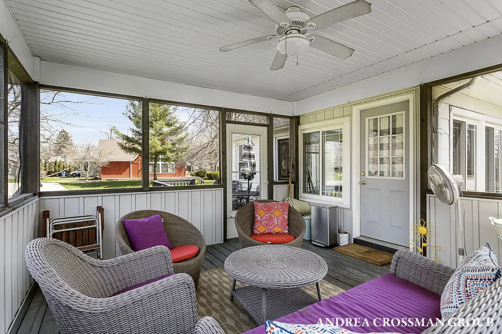658 Allegan Street Saugatuck City MI 49453