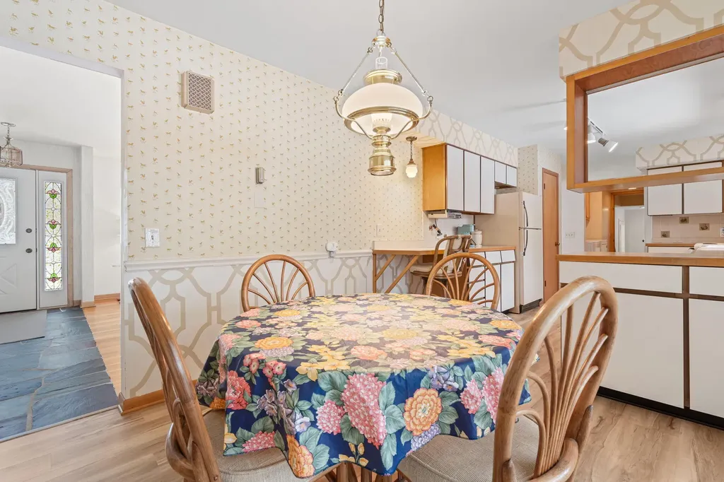 2095 Lakeshore Drive Ganges Township MI 49408
