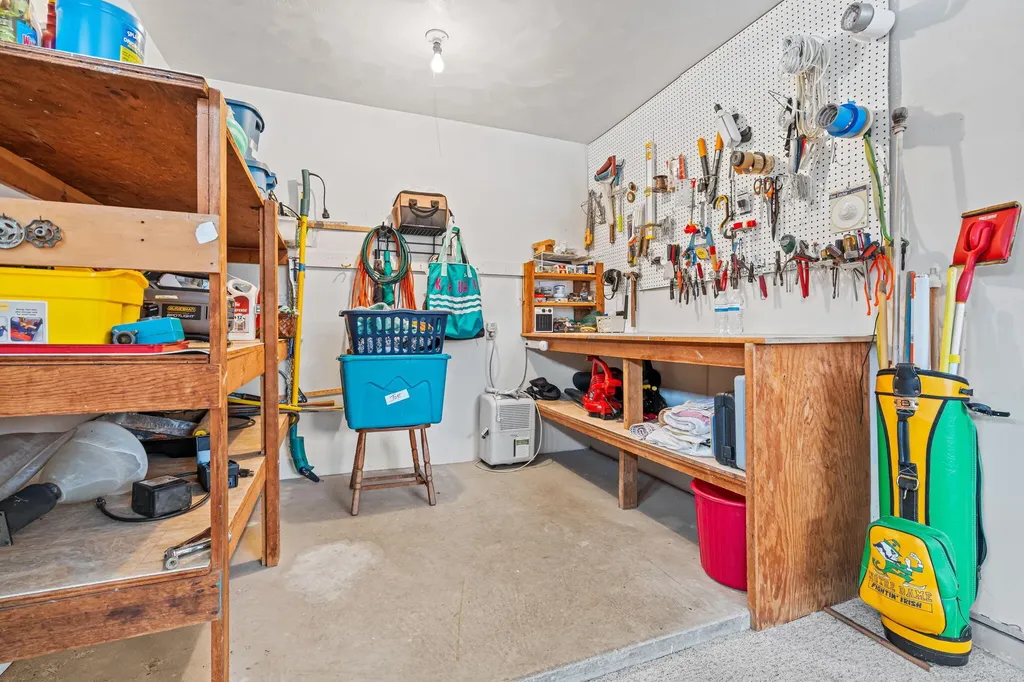 2095 Lakeshore Drive Ganges Township MI 49408