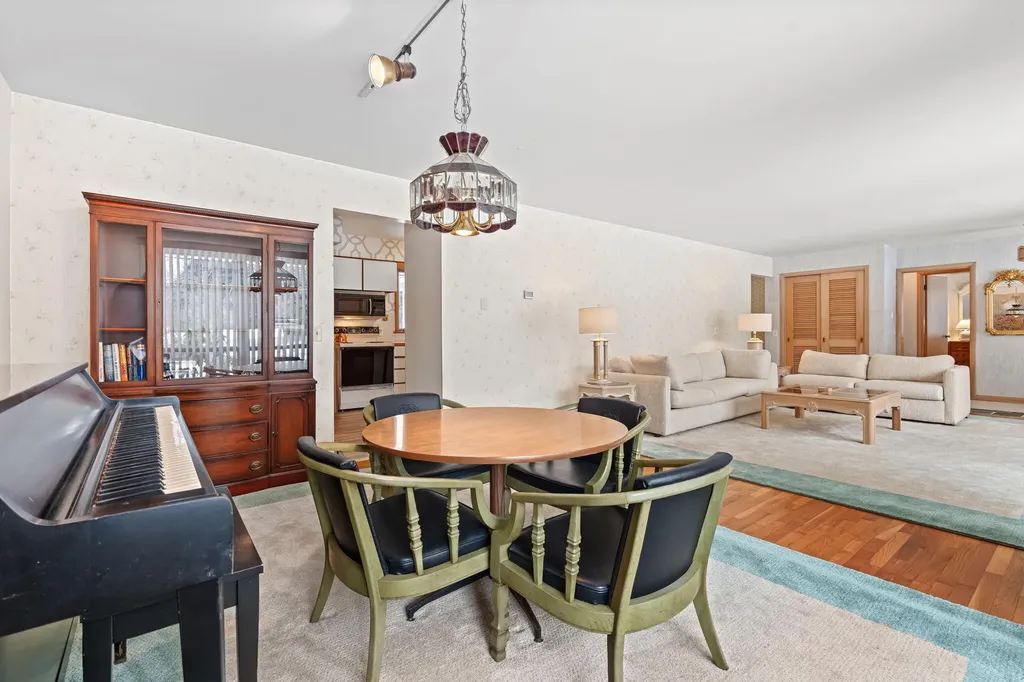 2095 Lakeshore Drive Ganges Township MI 49408