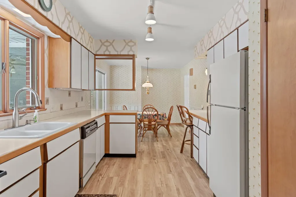 2095 Lakeshore Drive Ganges Township MI 49408