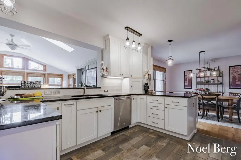 17218 Timber Dunes Drive Grand Haven Charter Township MI 49417