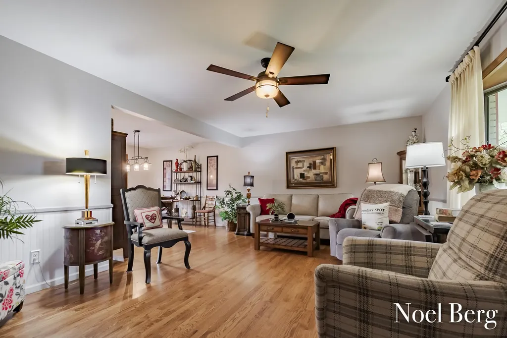 17218 Timber Dunes Drive Grand Haven Charter Township MI 49417