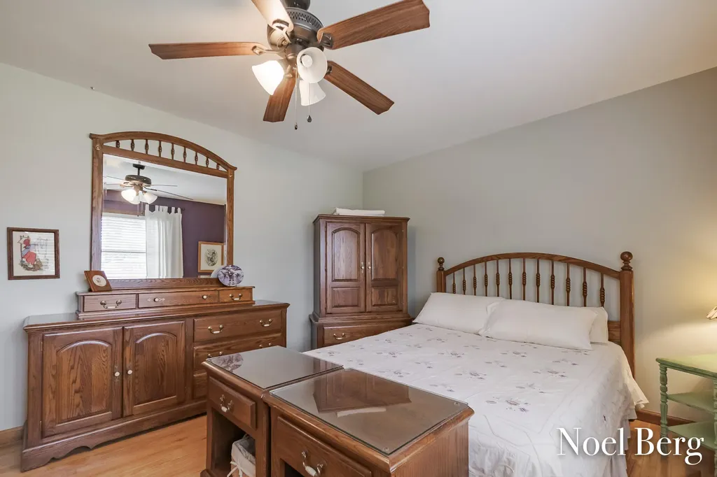 17218 Timber Dunes Drive Grand Haven Charter Township MI 49417