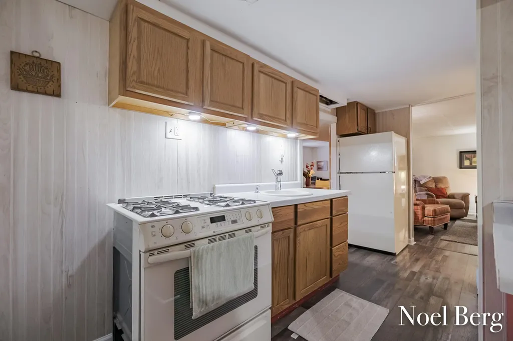 17218 Timber Dunes Drive Grand Haven Charter Township MI 49417