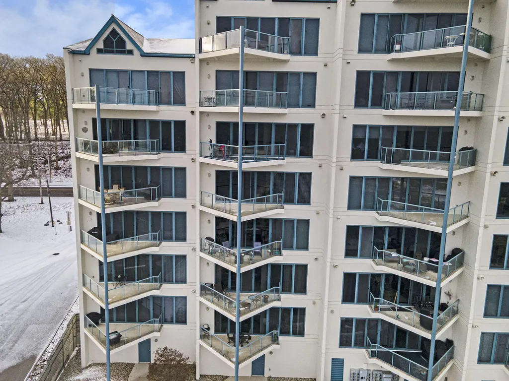 2964 Lakeshore Drive Muskegon City MI 49441