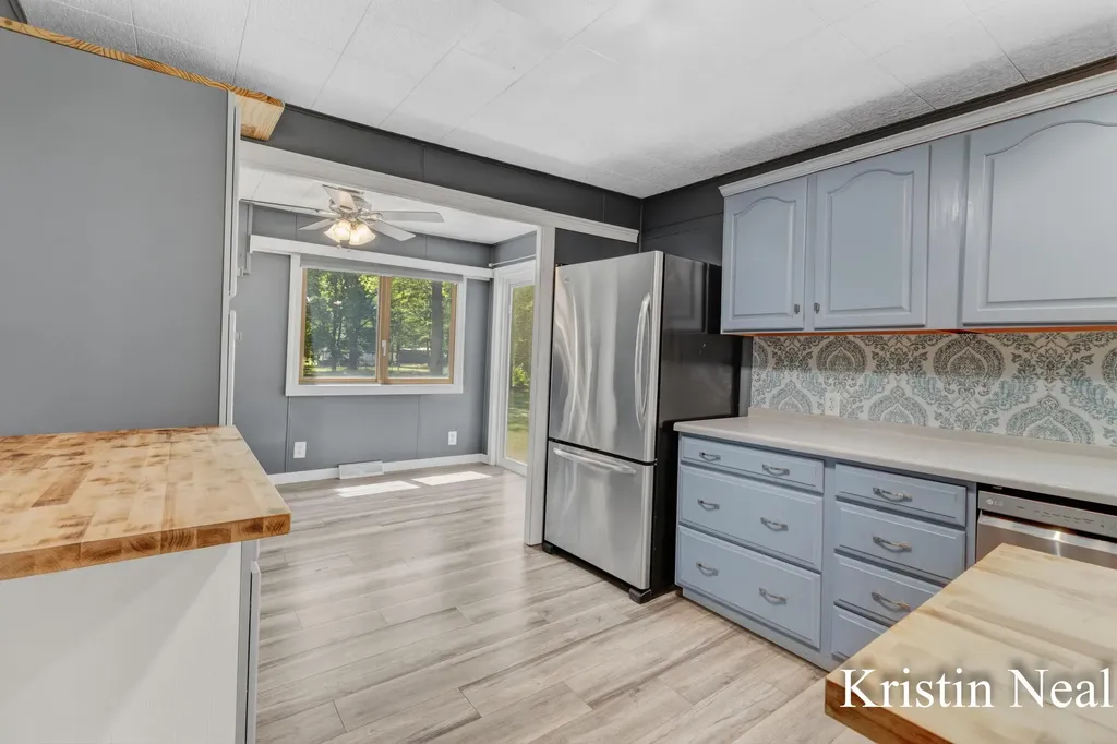 673 S Wolf Lake Road Egelston Township MI 49442