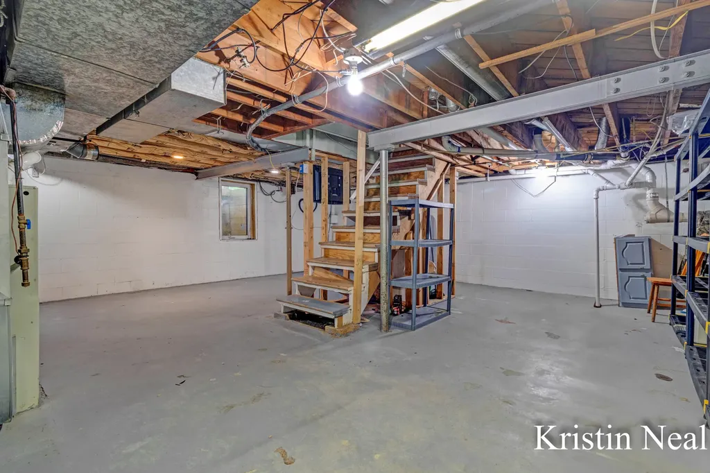 673 S Wolf Lake Road Egelston Township MI 49442