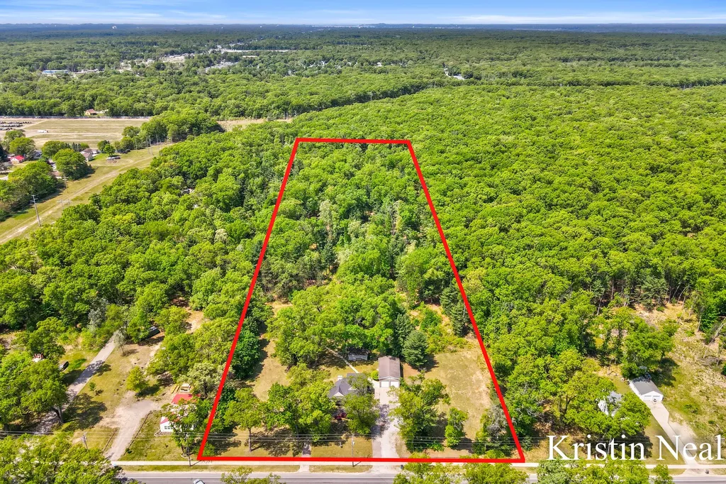 673 S Wolf Lake Road Egelston Township MI 49442