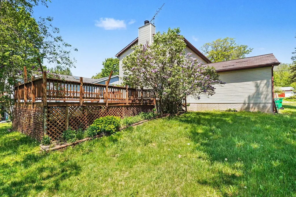 2675 W Lily Lake Road Unknown City MI 48625