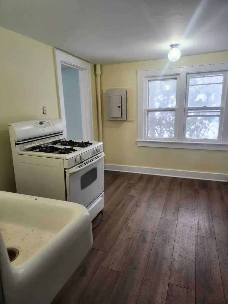 2417 Baker Street Muskegon Heights City MI 49444