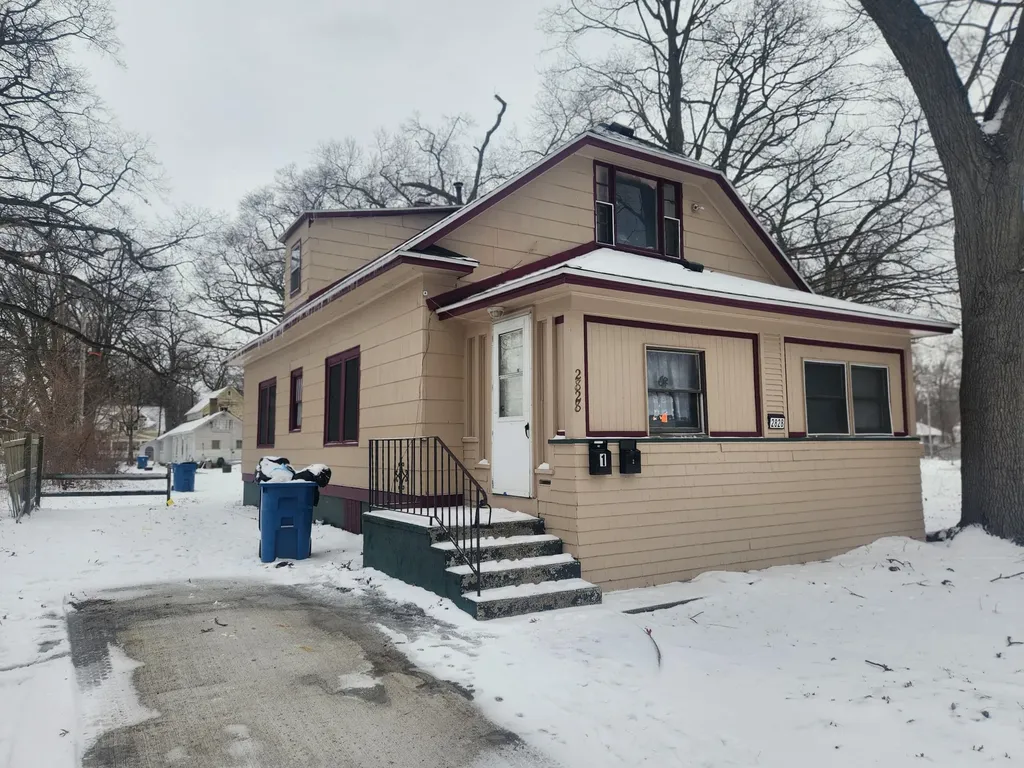 2828 7th Street Muskegon Heights City MI 49444