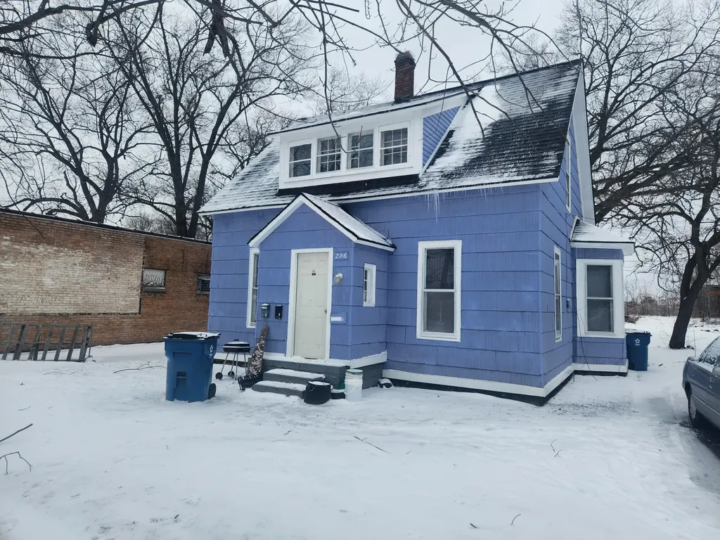 2716 7th Street Muskegon Heights City MI 49444