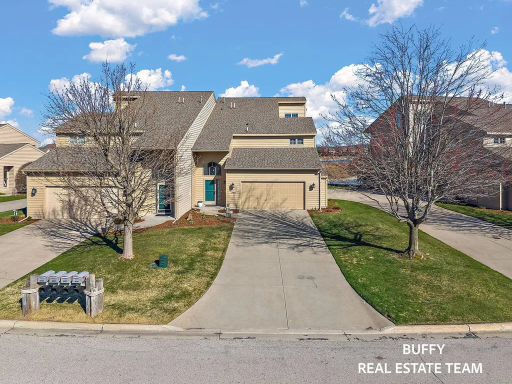 1671 E Harbour Towne Circle Muskegon City MI 49441
